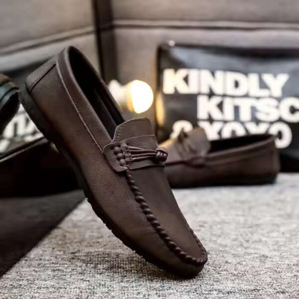 Falcon Moccasins for men, rubber sole, walking shoes-Brown