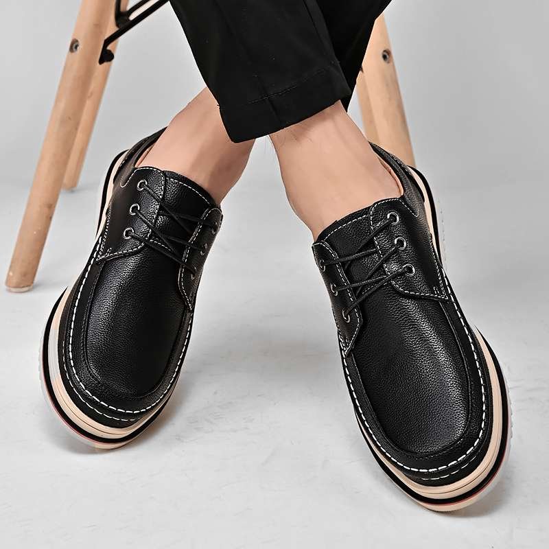 Oxford Dress leather laced shoes with rubber sole-Black in feet