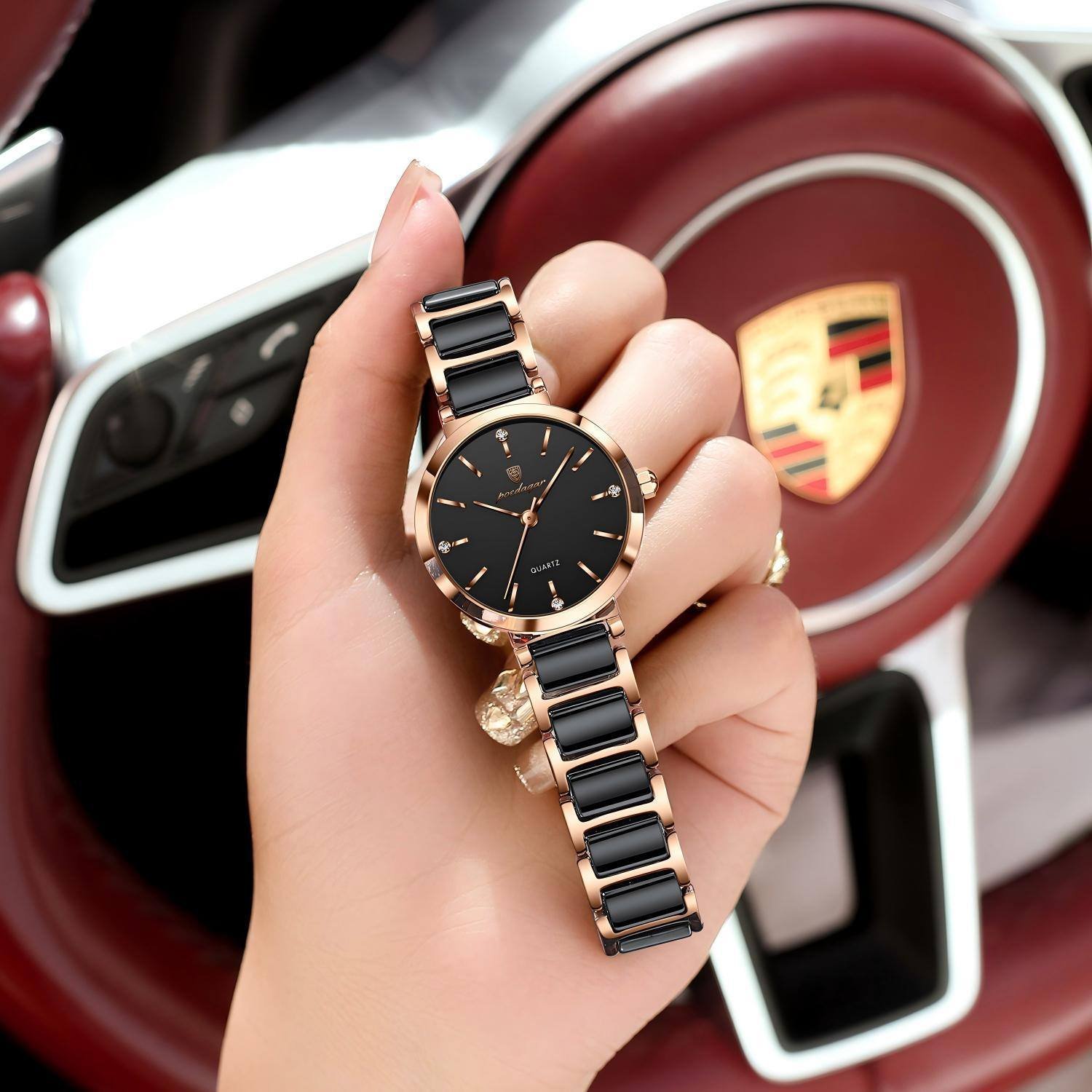 poedagar-505-Rose-Gold-black-in-hand